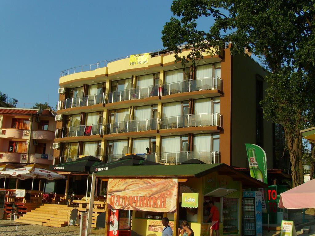 Family Hotel Teos キテン エクステリア 写真